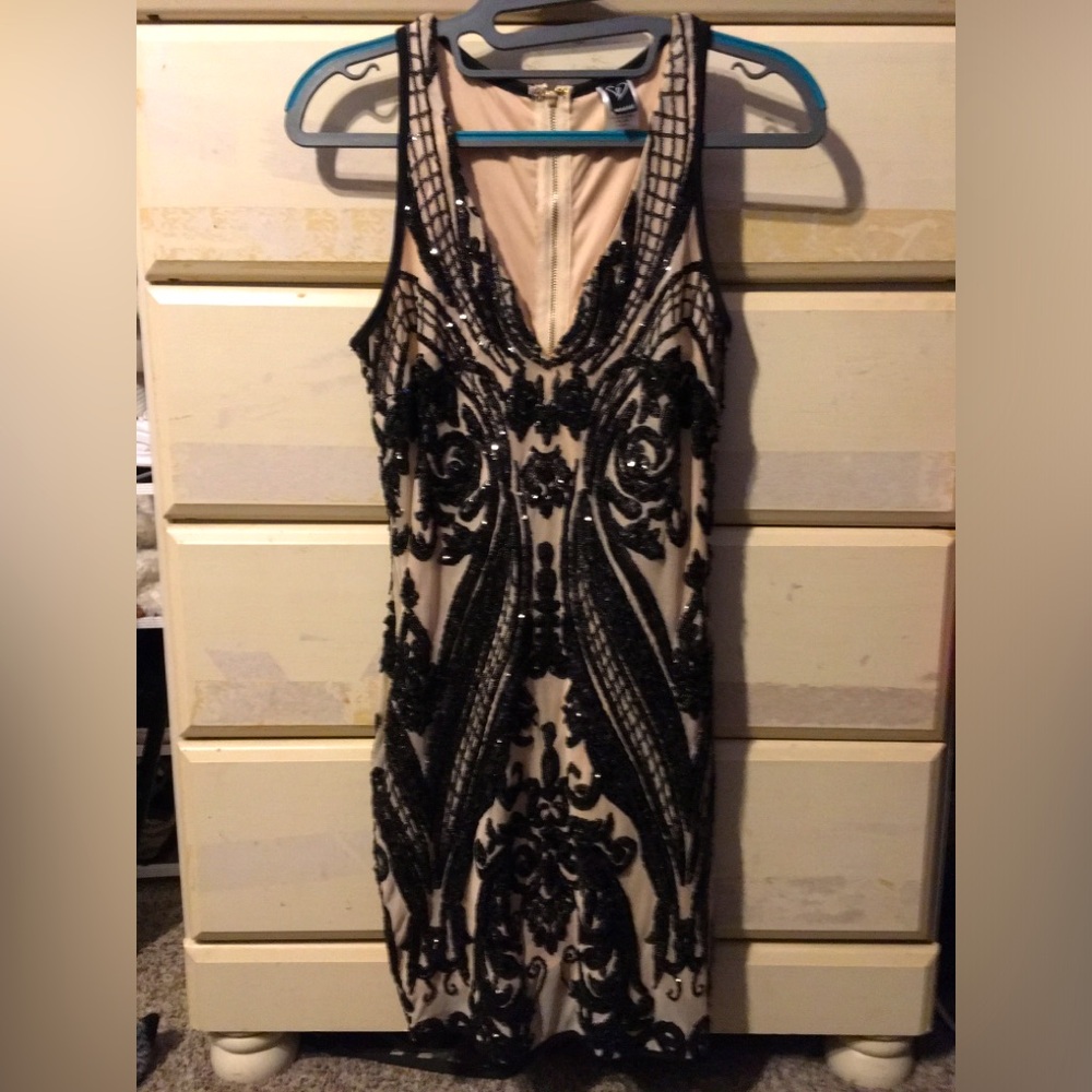 Women’s dress